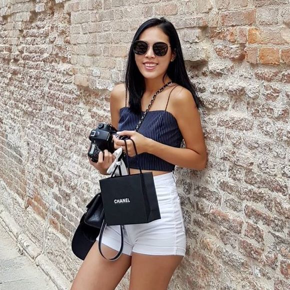 Meet your Posher, Primrose - Picture 1 of 1